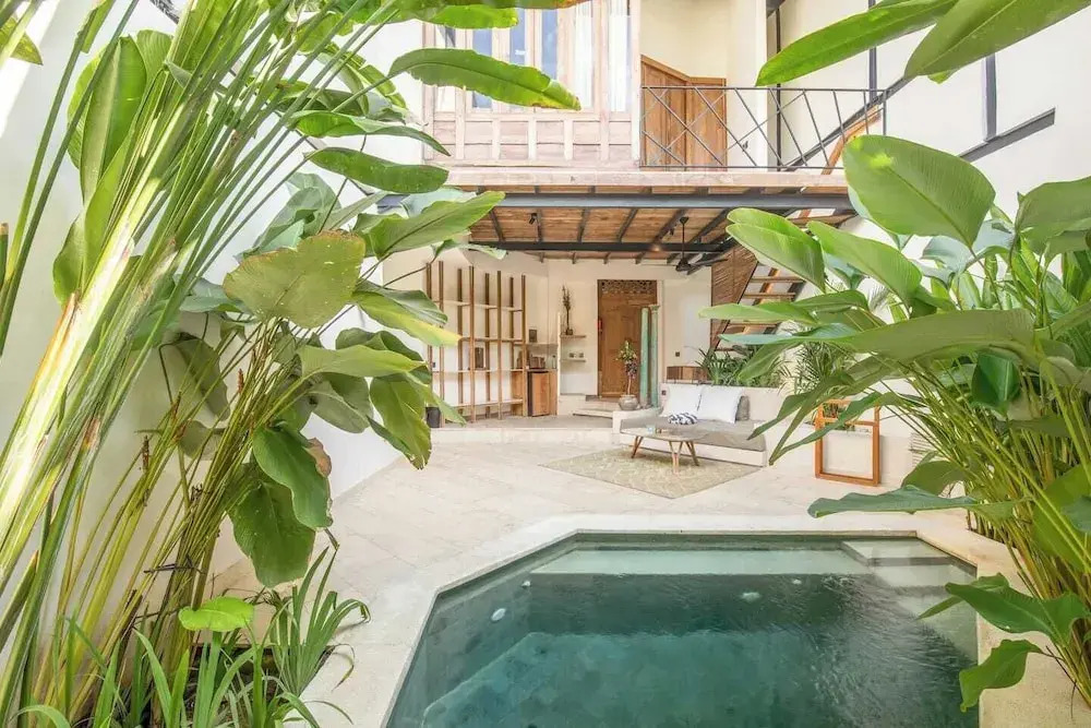 Stylish 1-BR Villa with Pool, 800m to Echo Beach
