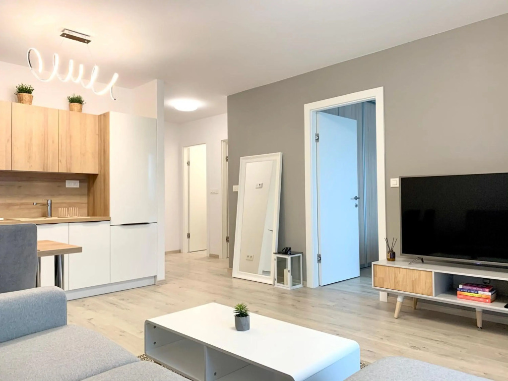 Elegant, bright spacious apartment in Bratislava center