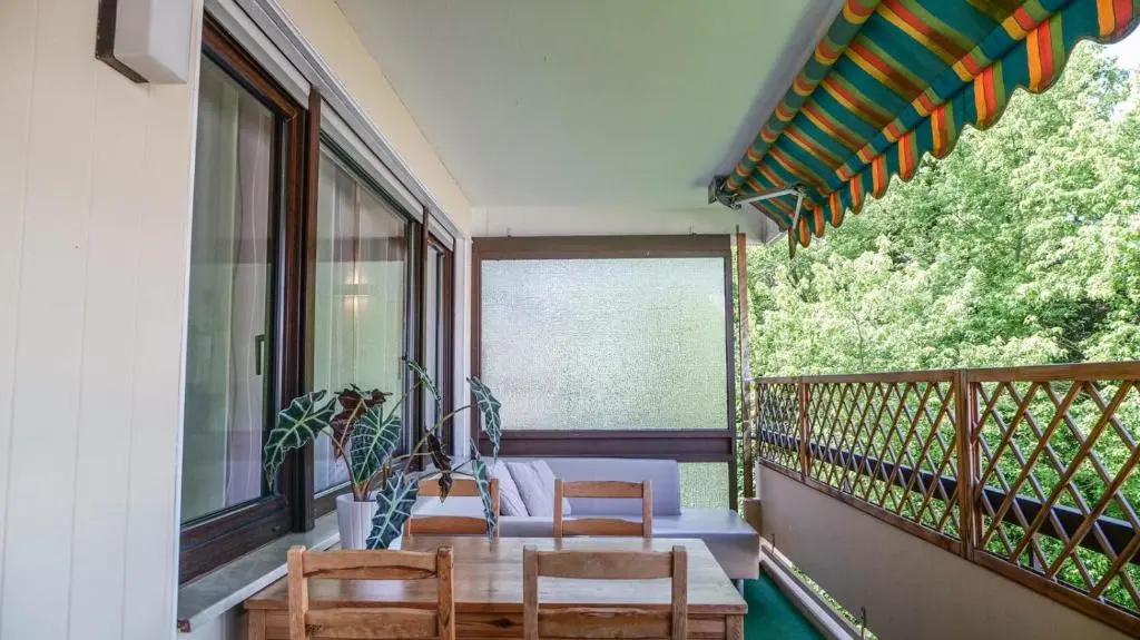 Miaos Private Room (Adults Only)