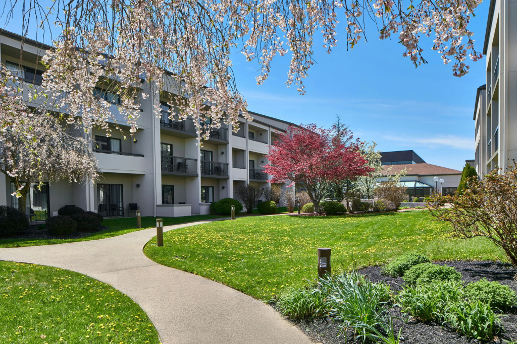 Courtyard by Marriott Rochester Brighton