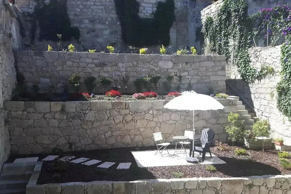 Charming Apartments in Historic Centre - Inside Porto Apartments "Flores"