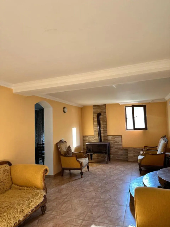 Roberi Art Guest House