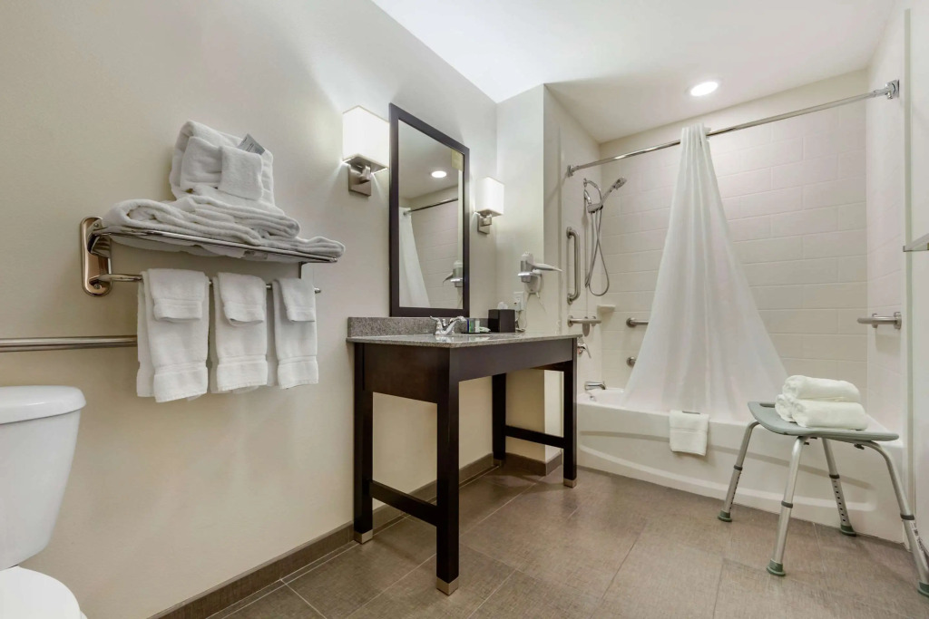 Sleep Inn & Suites Fargo Medical Center