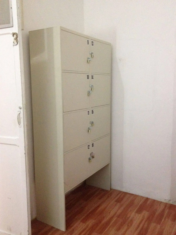 Art Apart Hostel