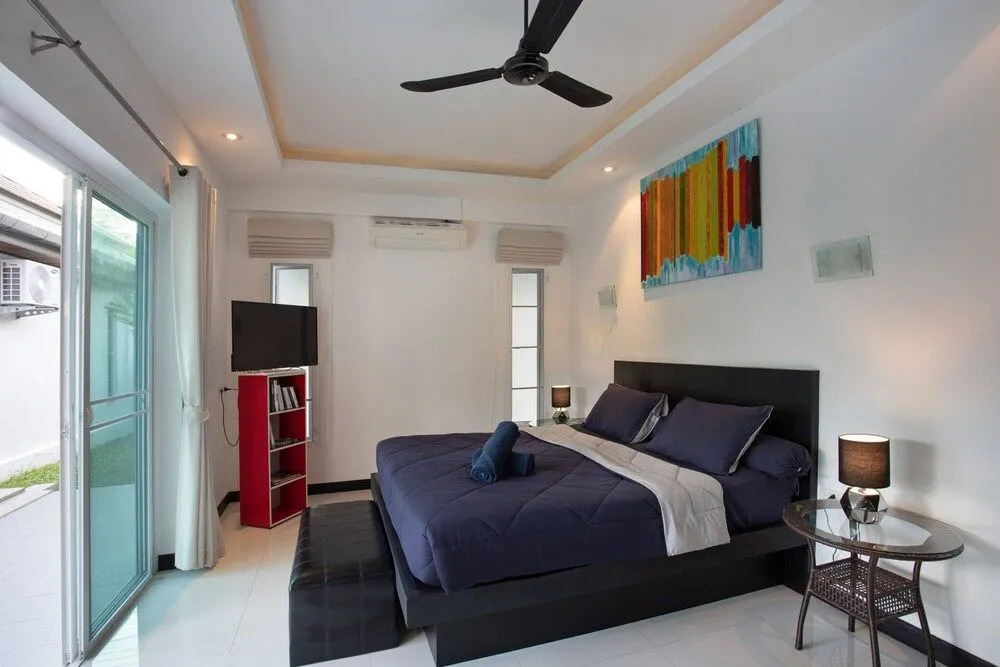 3BR Villa Marine with Private Pool, Waterfalls in NaiHarn Beach