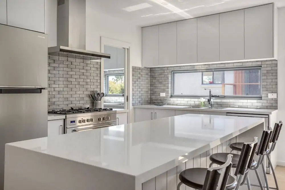 Sunshine Beach House: Brand new, stunning