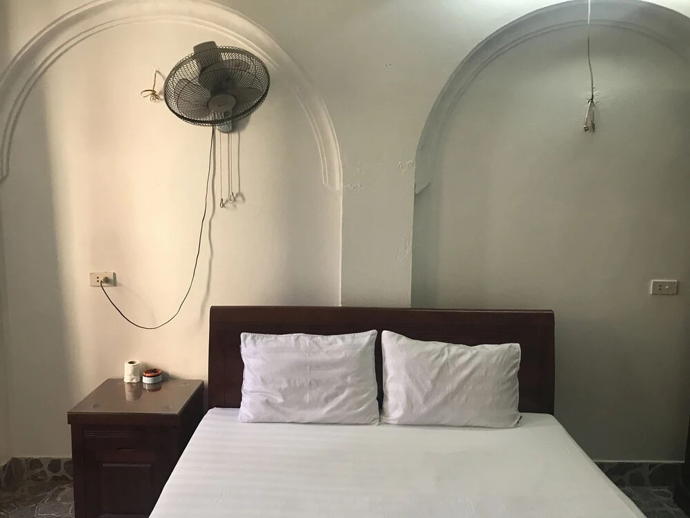 Bich Thuy Motel by OYO Rooms