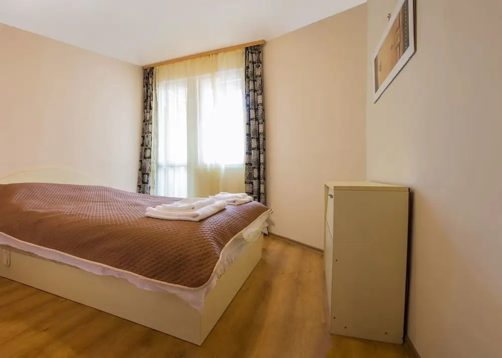 FM Deluxe 2- BDR Apartment - Youth Hill Plovdiv