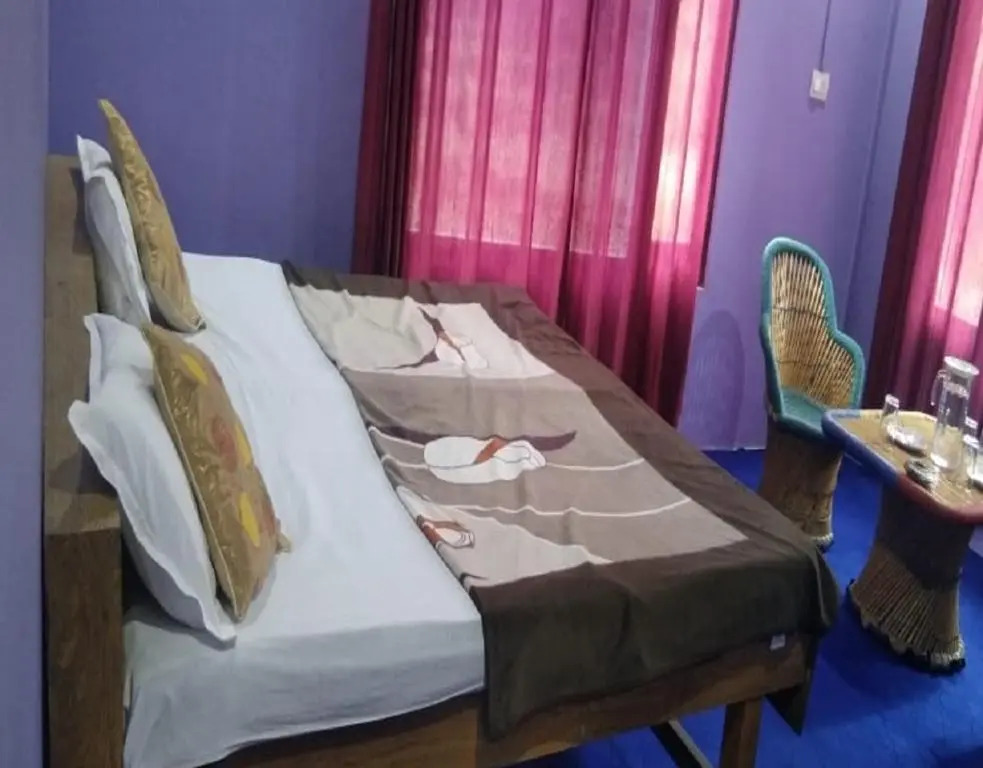 Himalayan View Homestay By Stayapart, Kemptyfall.