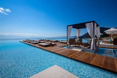 Resort 4 stars Mpenitses
