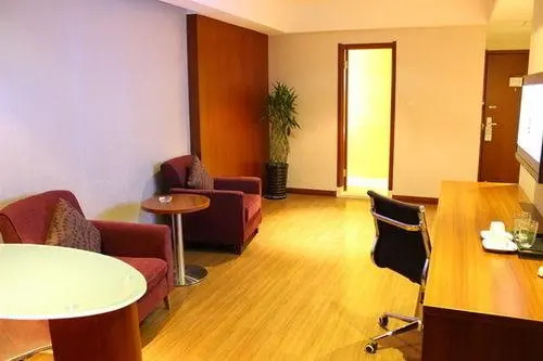 Home Inn Hongqiao Airport - Shanghai