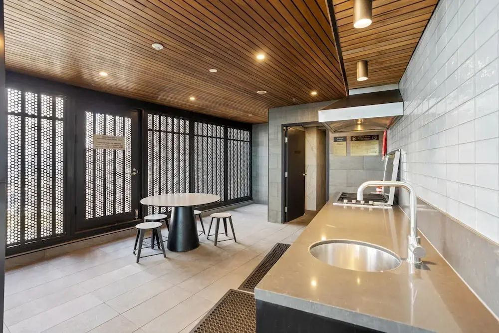 Breathtaking City Views 1-bed With Pool, BBQ & Gym