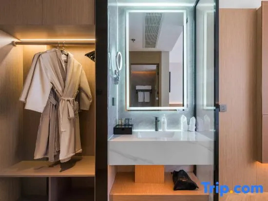MEHOOD LESTIE Hotel (Shangrao Poyang Lutian Industrial Park Trade City)