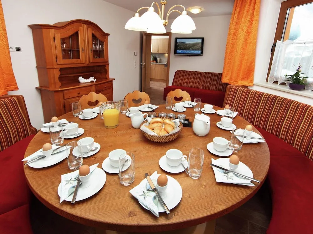 Cozy Holiday Home with Infrared Sauna in Salzburg