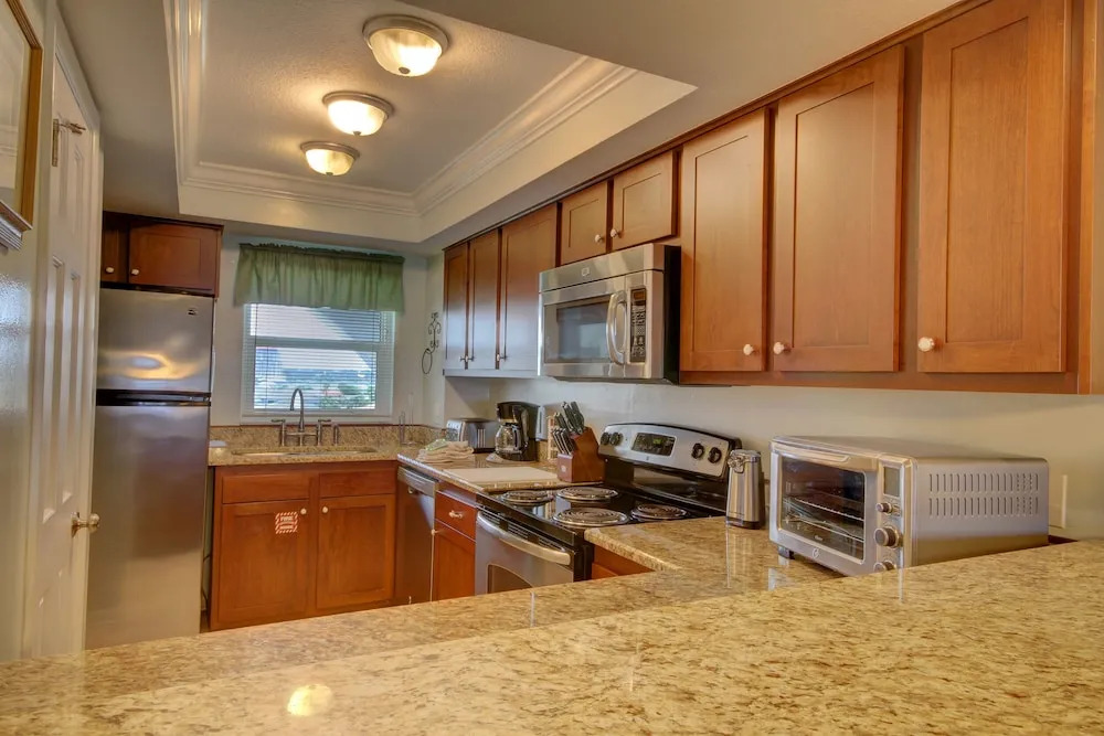 362 El Matador 2 Bedroom Condo by RedAwning