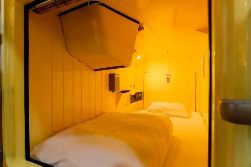 Capsule and Sauna Narimasu - Caters to Men
