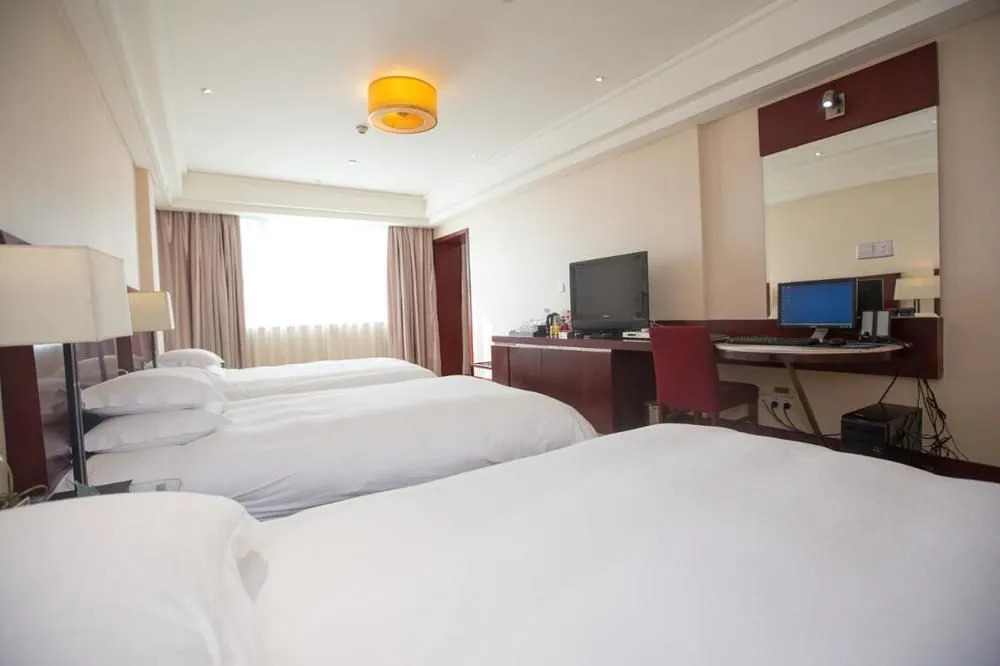 Mingxiang Hotel (Wenling Zeguo Passenger Transport Center)