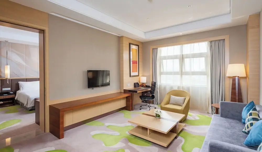 Qingdao Haitian Expo Hotel