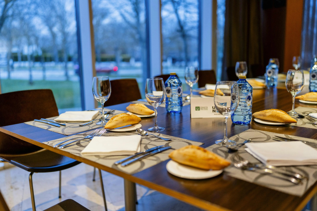 Hotel Jardines de Uleta Suites