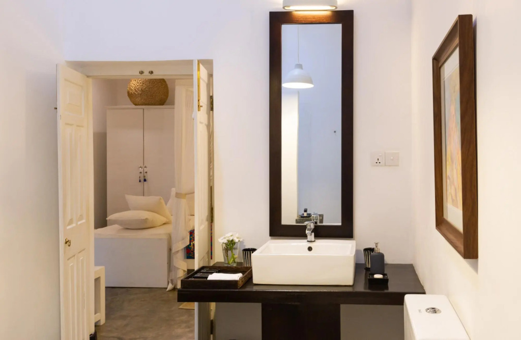 Taru Villas 906 - Hikkaduwa