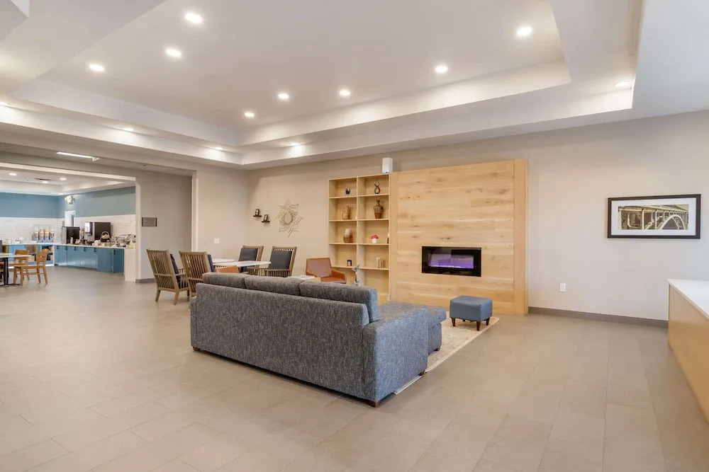 Country Inn & Suites by Radisson, Savannah Gateway, GA