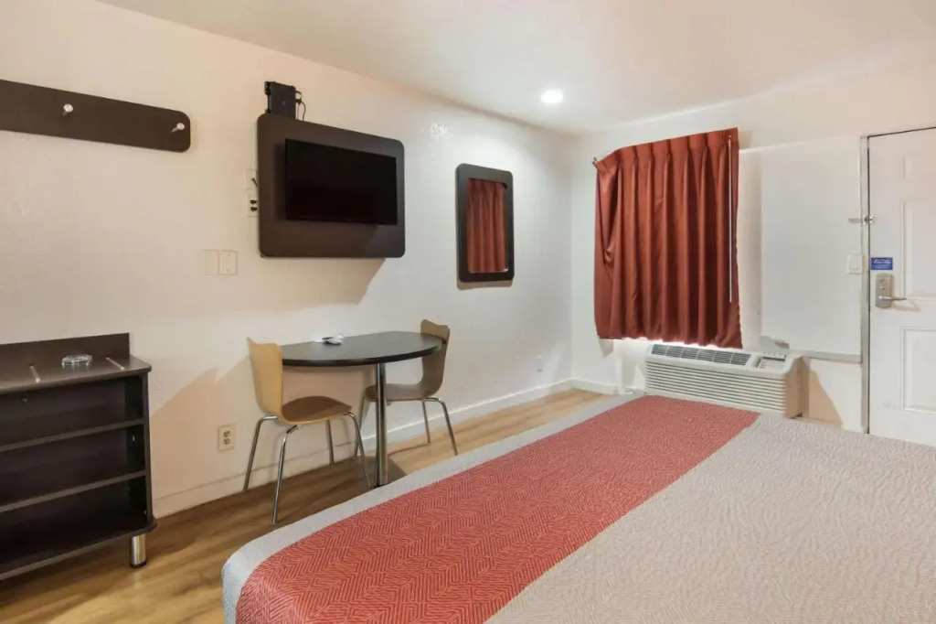 Quality Inn South
