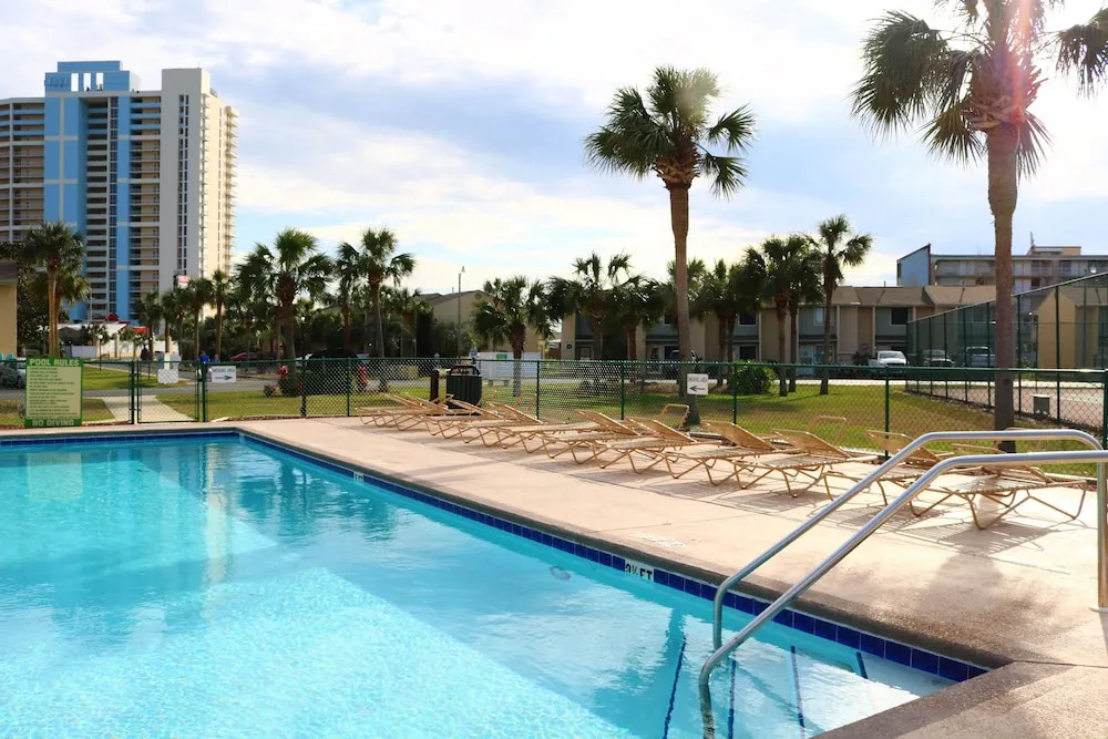 Gulf Highlands Beach Resort by Counts-Oakes Resort Properties