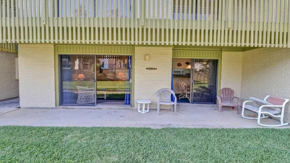 106 Las Brisas Poolside Condo 1 Bedroom Condo by RedAwning