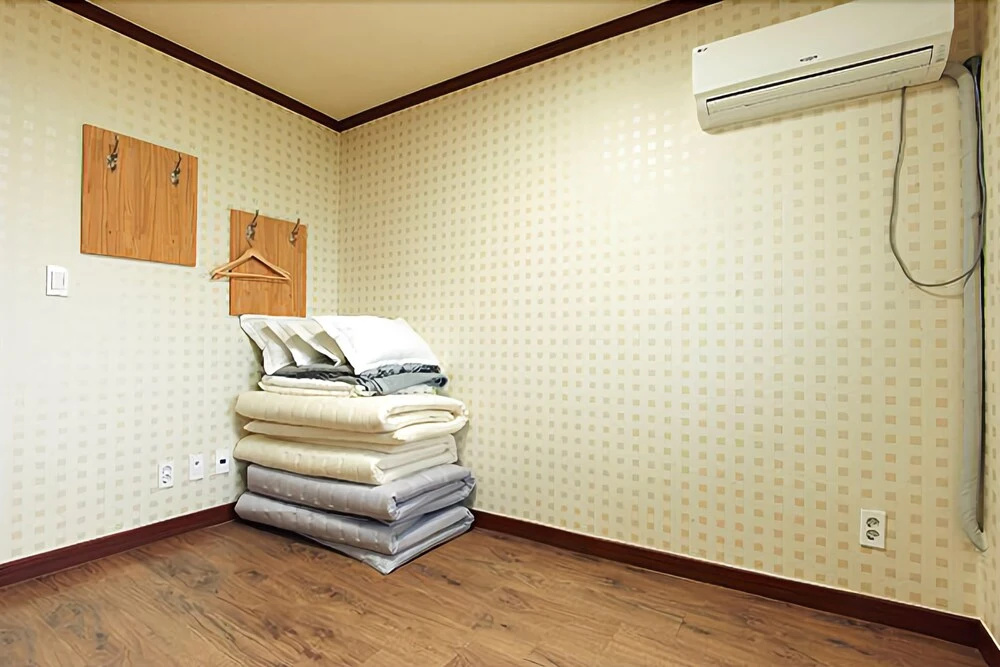Seogwipo Sandule Pool House Pension