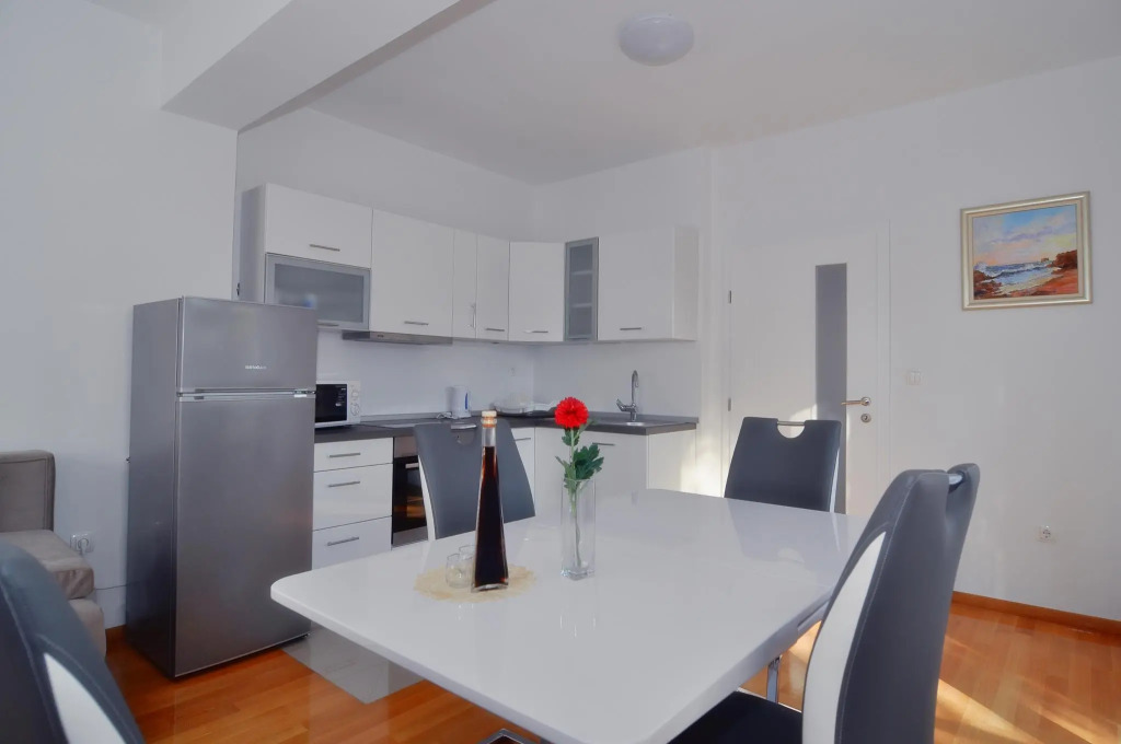 Apartments Edita
