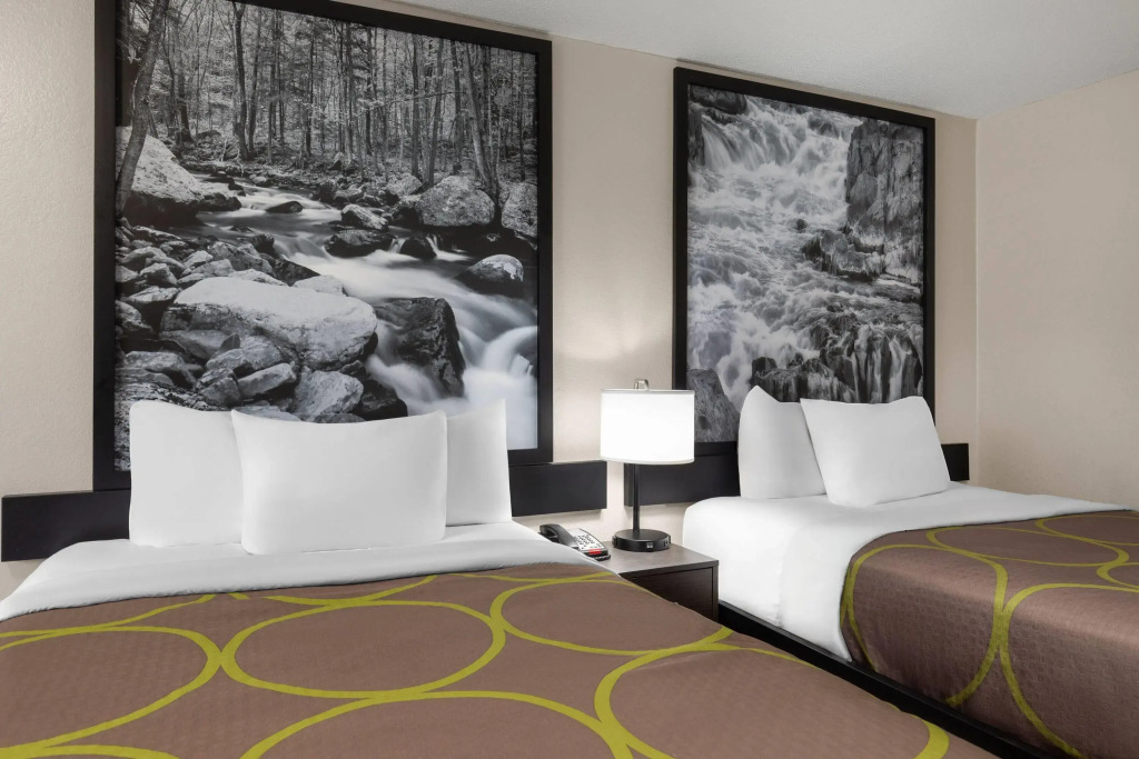 Super 8 By Wyndham Charleston WV