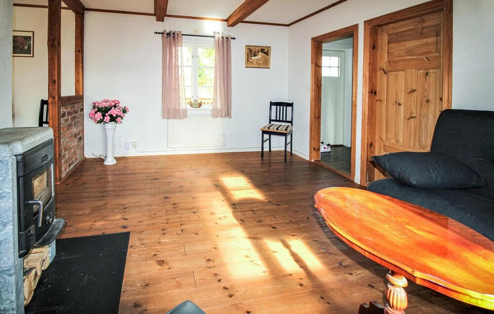 Nice Home in Munka Ljungby With 1 Bedrooms, Wifi and Sauna