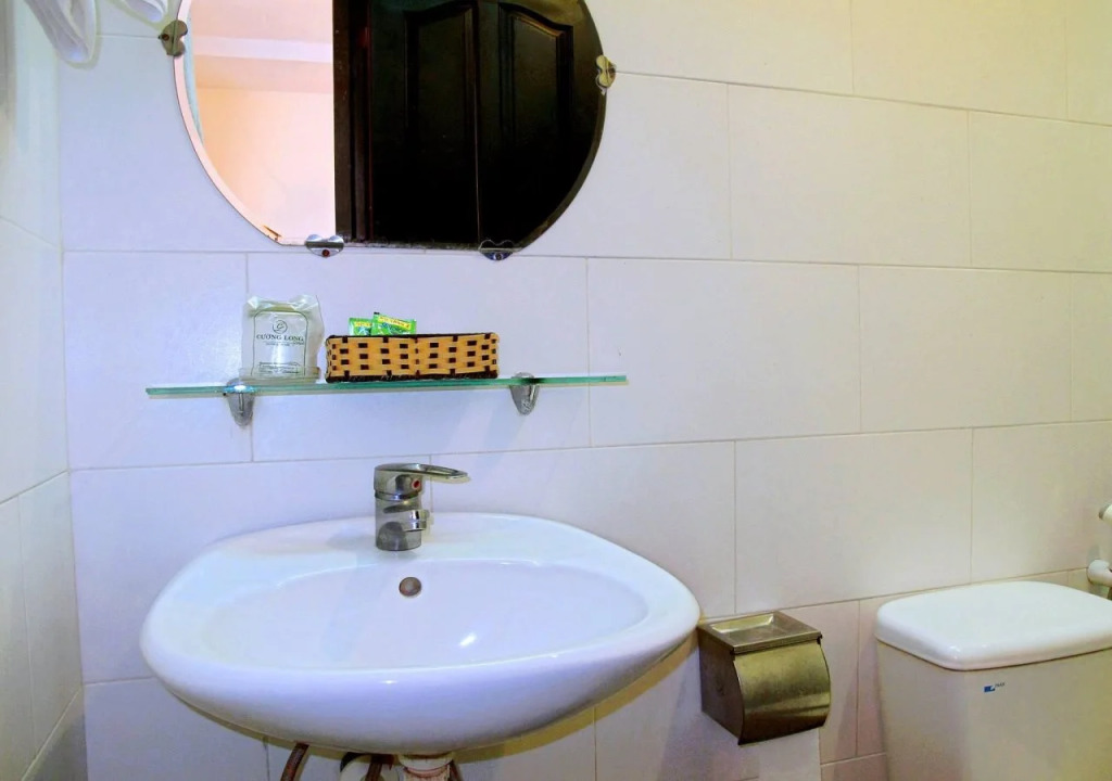 Cuong Long Hotel