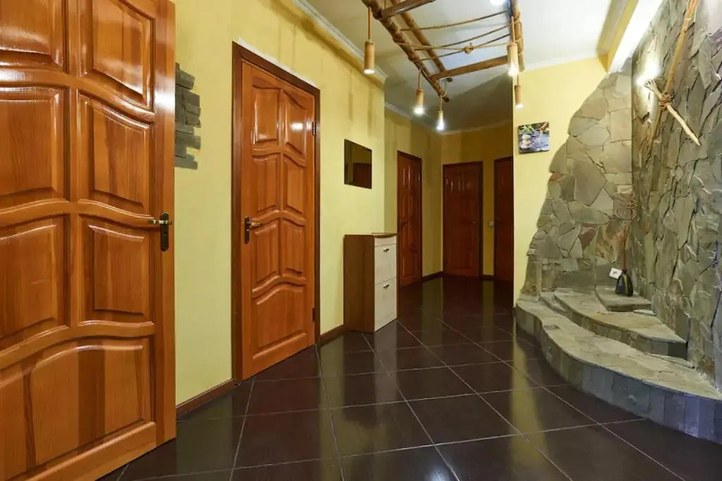Home Hotel Apartments on Livoberezhna