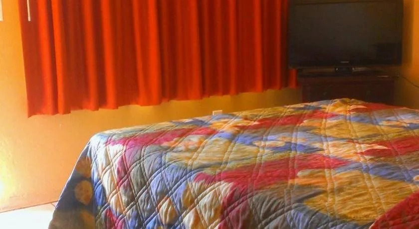 Ramona Motel