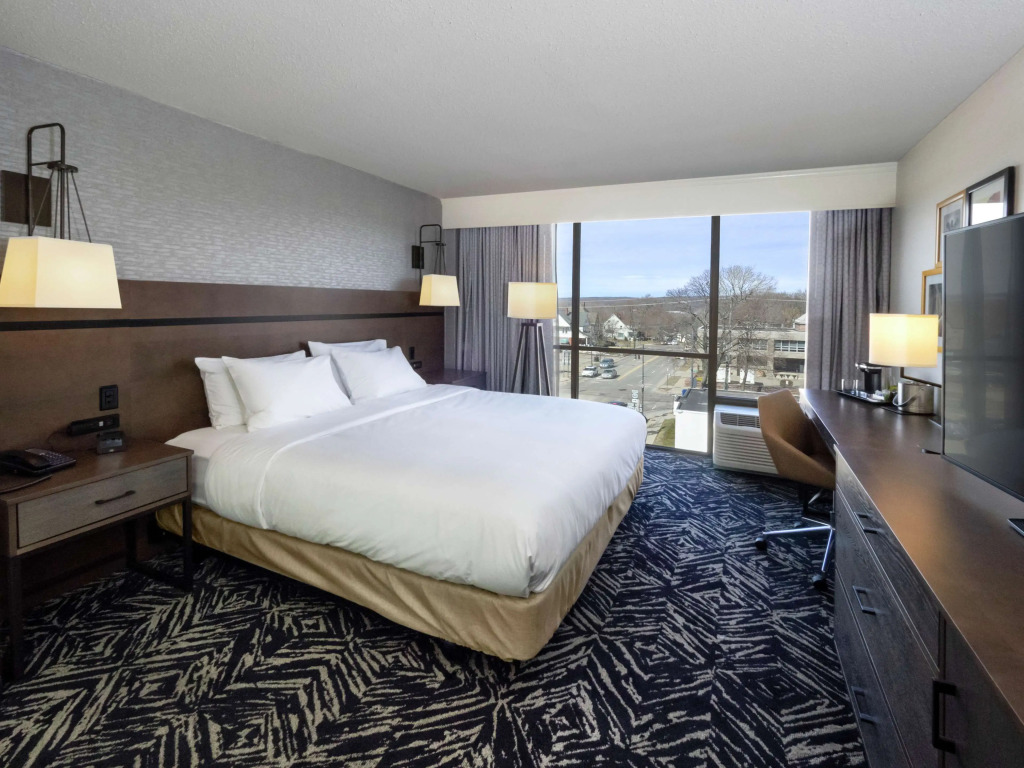 Doubletree By Hilton Jamestown, Ny