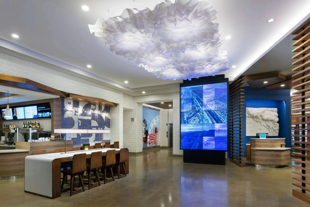 Courtyard by Marriott Santa Monica