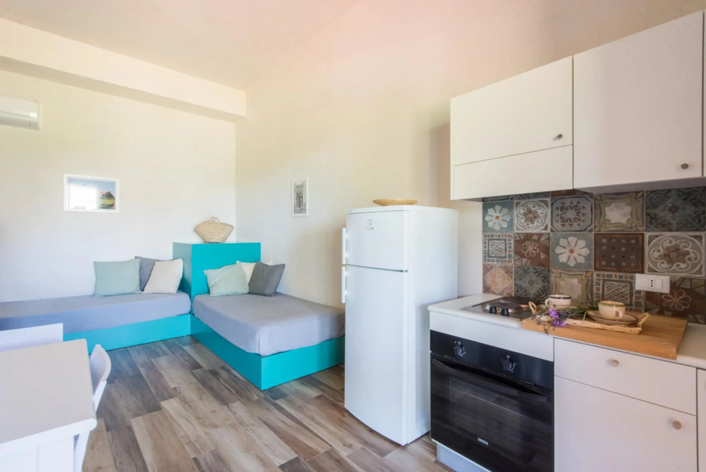 L Ulivo Blu - One-bedroom With Sea View by Wonderful Italy
