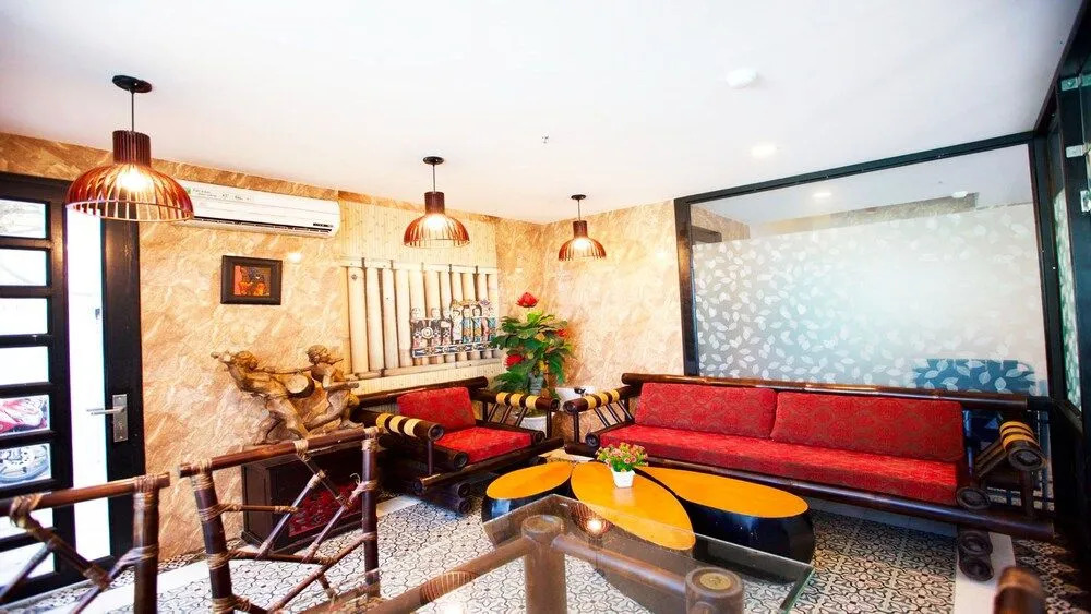 Donald Service Apartment