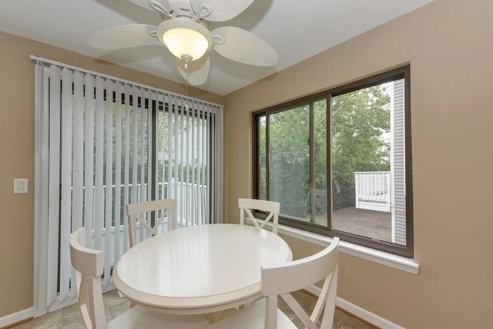Beach Hideaway 3 Bedrooms 2.5 Bathrooms Condo