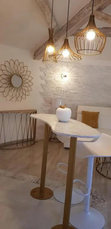 Studio villa château Currault