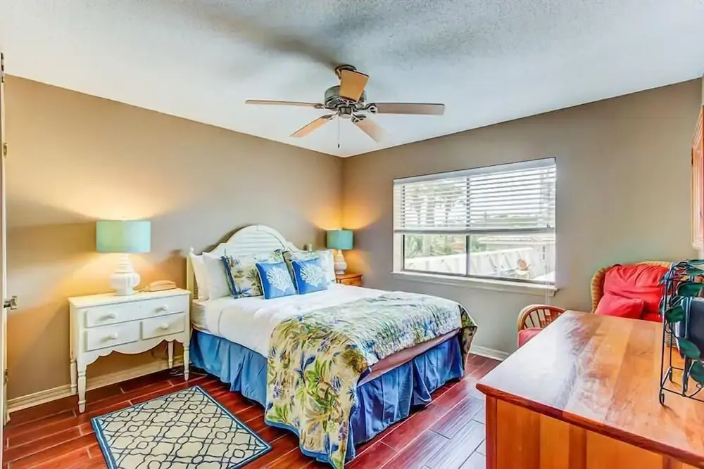 PALMS OF DUNE ALLEN 108 3 Bedroom Holiday Home by Five Star Properties