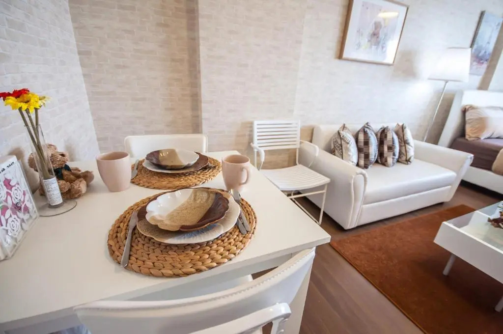 Imm Aim Condo VIP
