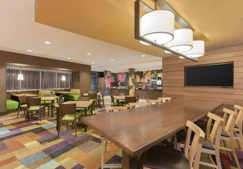 Fairfield Inn & Suites by Marriott Pittsburgh Airport/Robinson Township