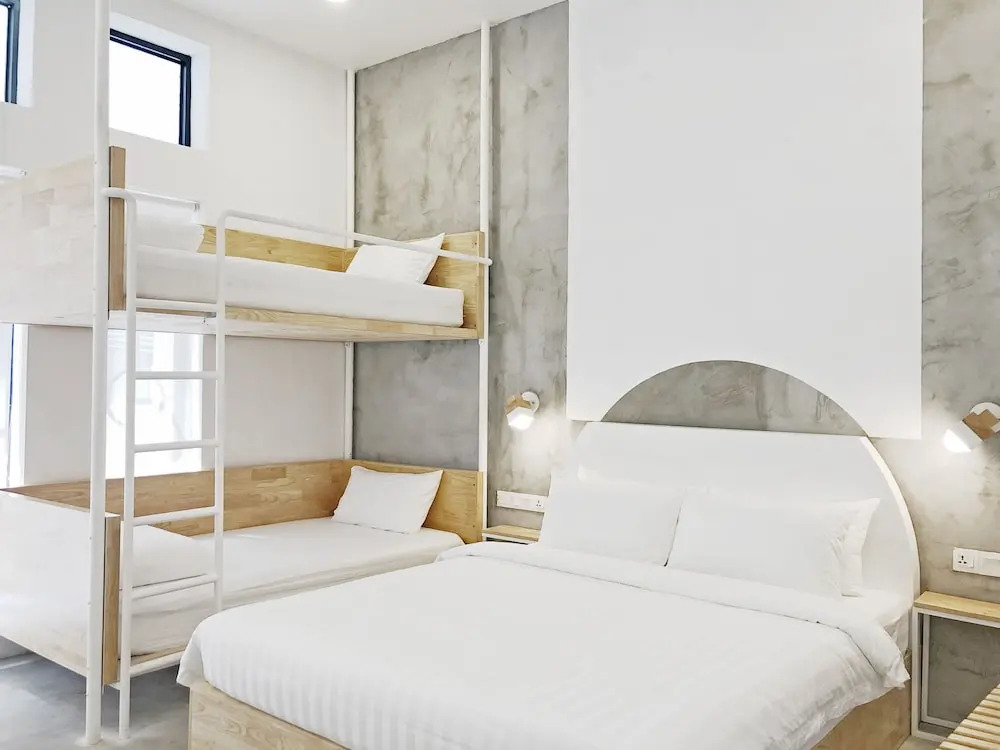 HOOD Hostel
