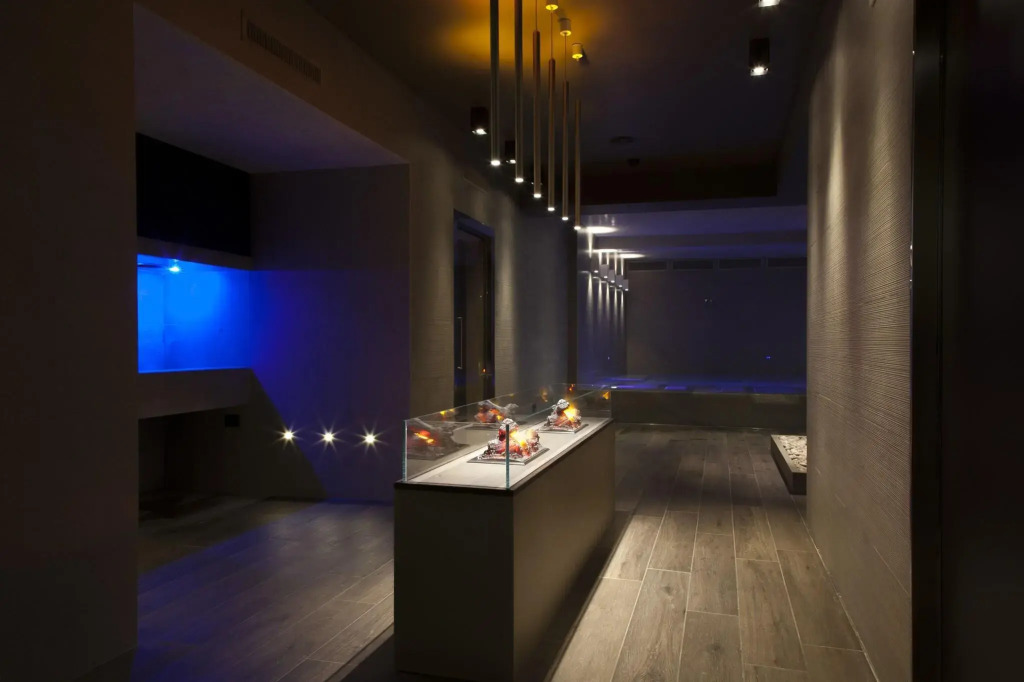 Ego Hotel