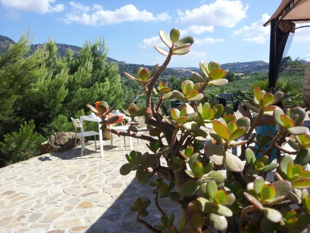 La Suite Di Segesta