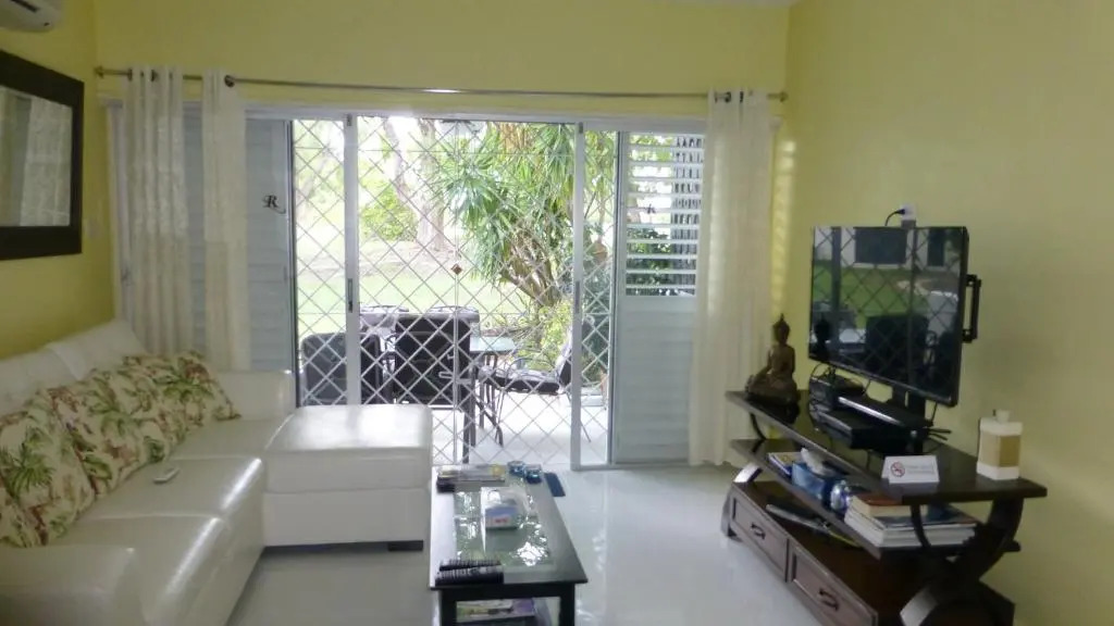 Rockley Golf Club, Pool, Tennis, Golf, Bar & Restaurant!