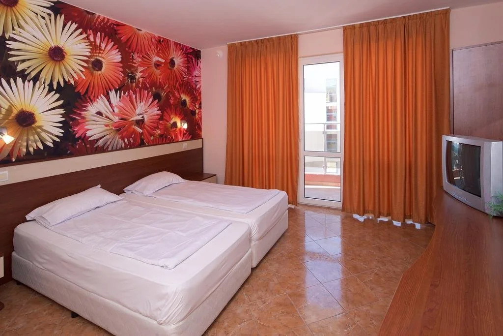 Sunny Flower Hotel