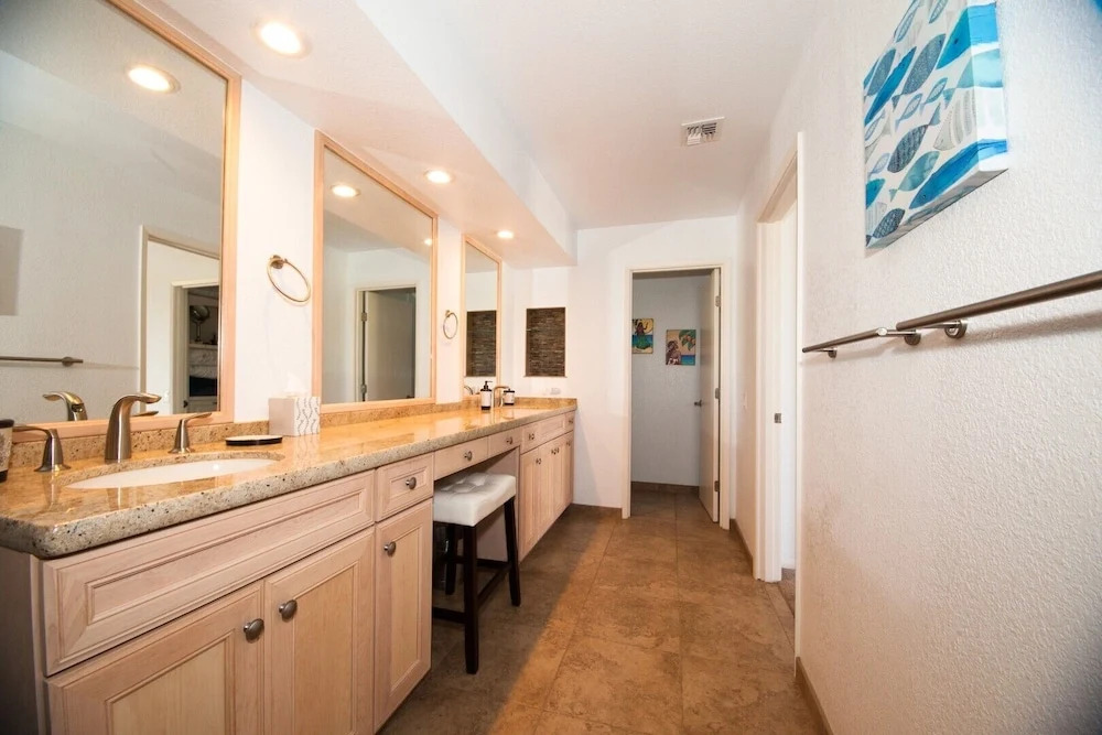 Grand Champions 124 3 Bedroom Condo